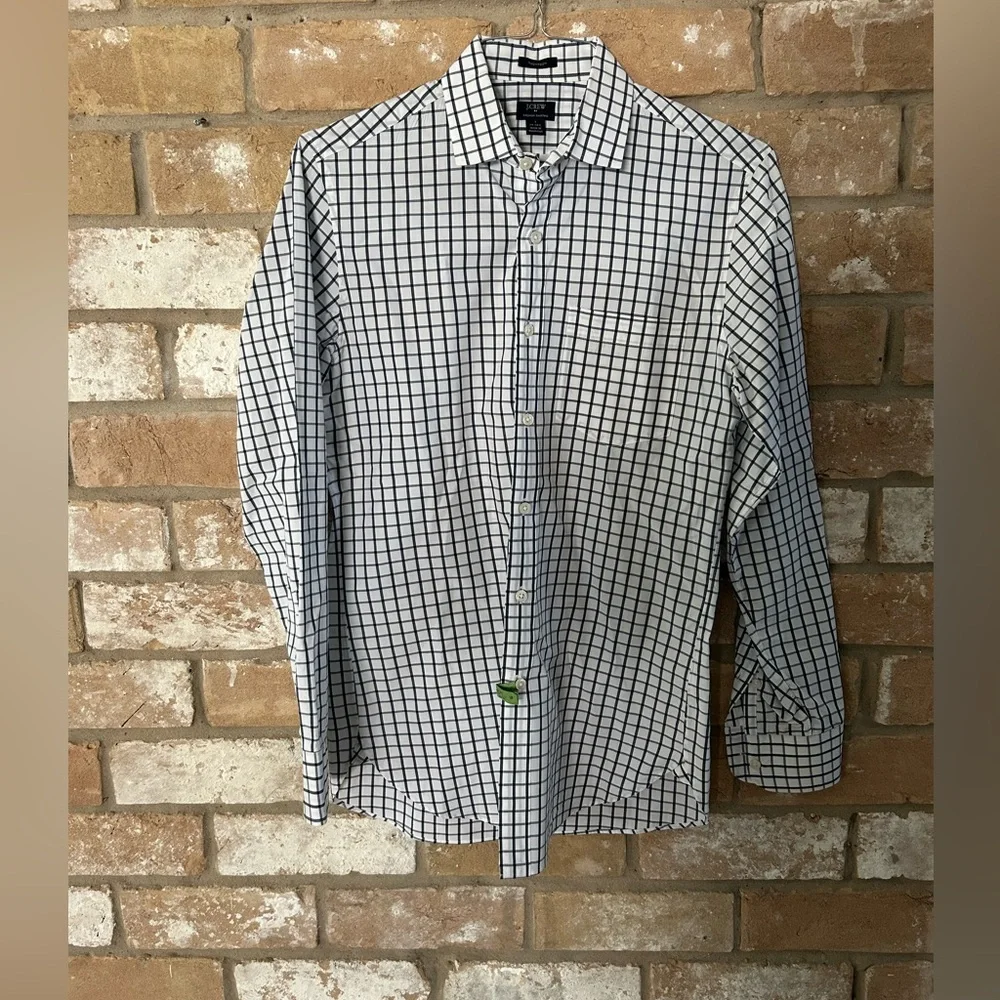 J. Crew Black and White Grid Pattern Shirt. Mens Small. Very good condition